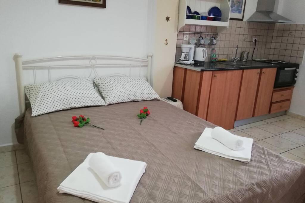 Lorentzia Room Баци Екстериор снимка