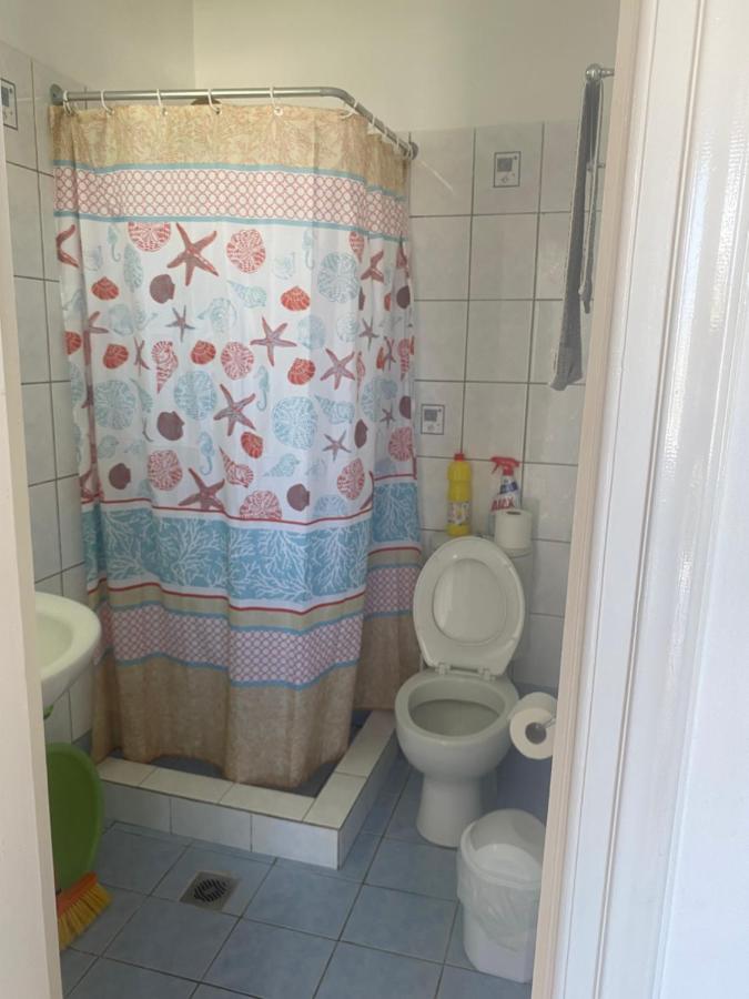 Lorentzia Room Баци Екстериор снимка
